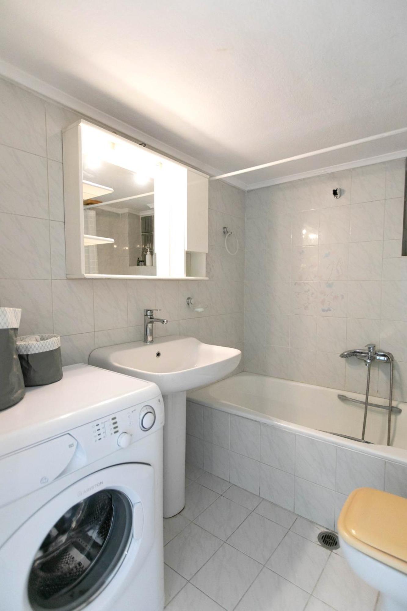 Apartment Great With Private Parking Thessaloniki
