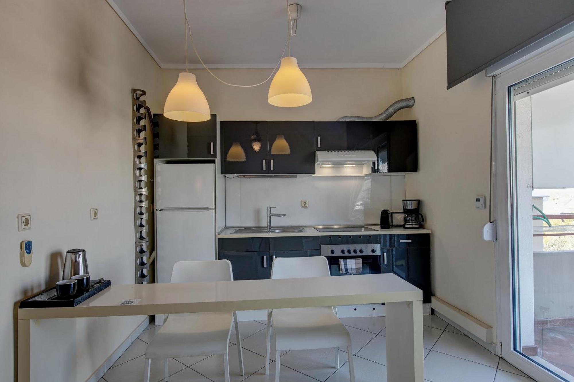 Apartment Great With Private Parking